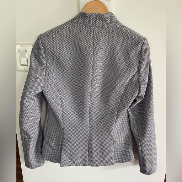 Nora Gardner Blazer; only worn a couple of times - Picture 3 of 11